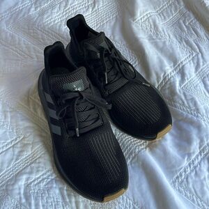 Men’s Adidas shoes (size 10)